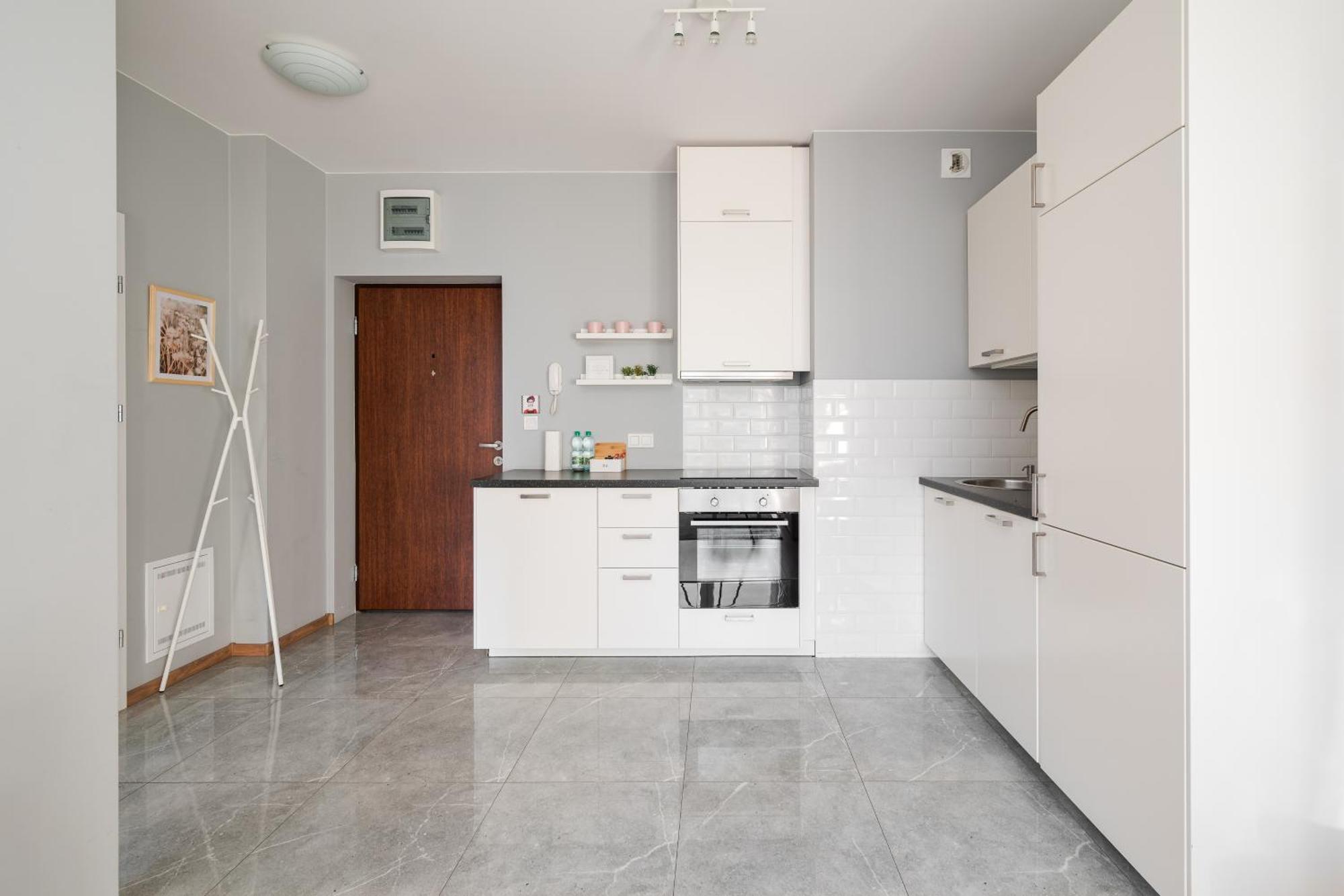 Warszawa-wlochy Serene Apartament
