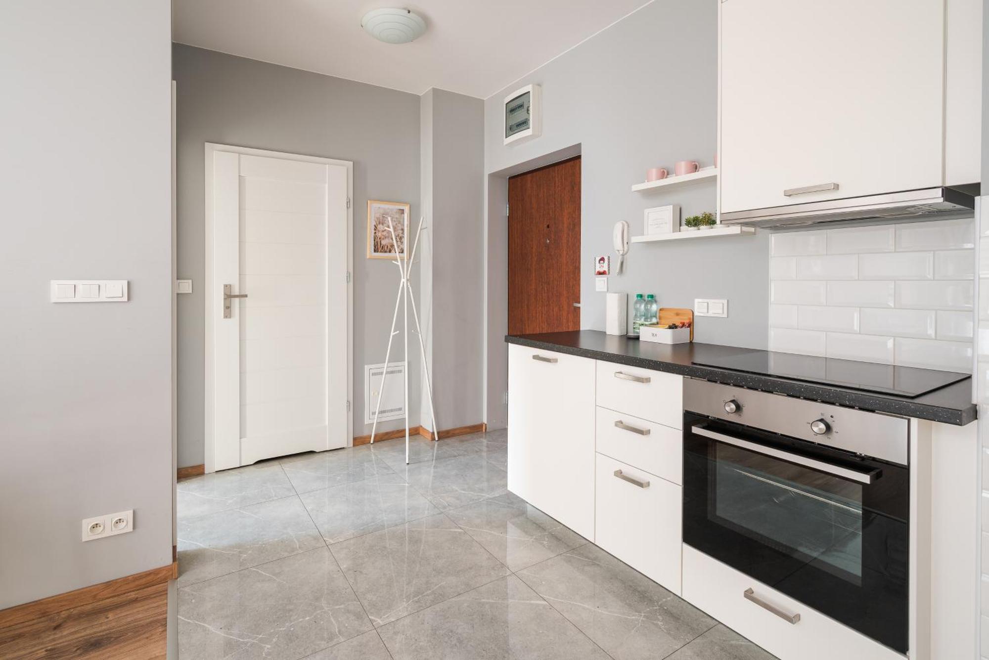 Warszawa-wlochy Serene Apartament